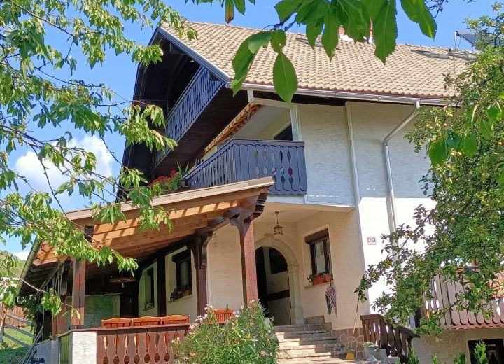 FRČEJ