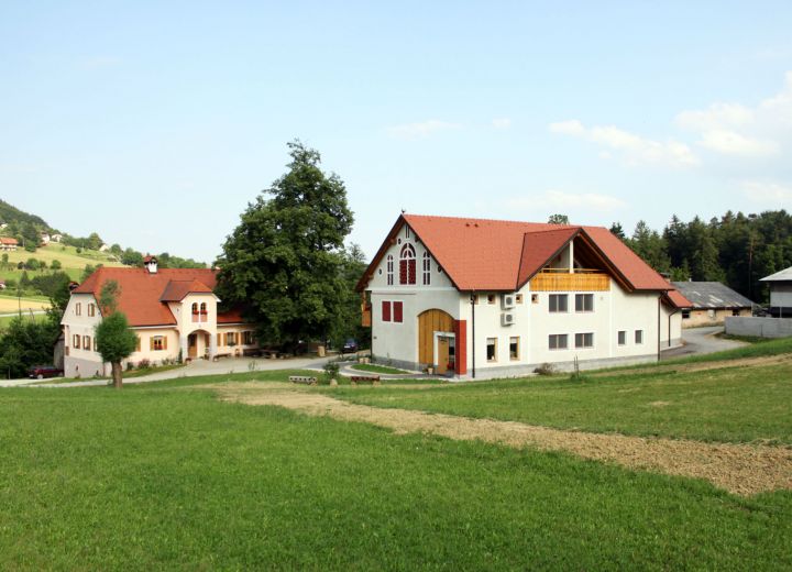 PODPEČAN
