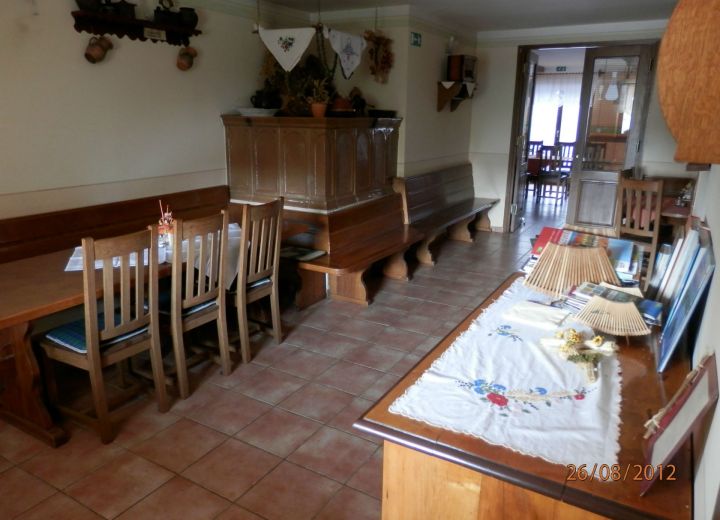 PRI KAPELI (Veršič - Druzovič)