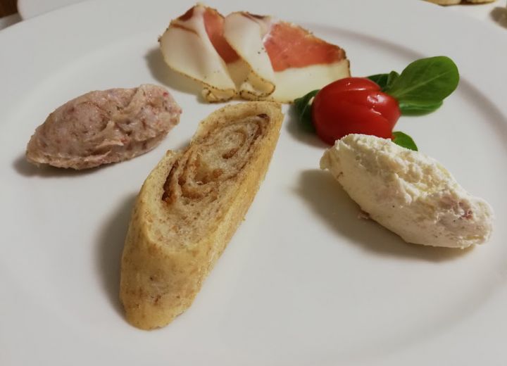 Smrekarjeva domačija